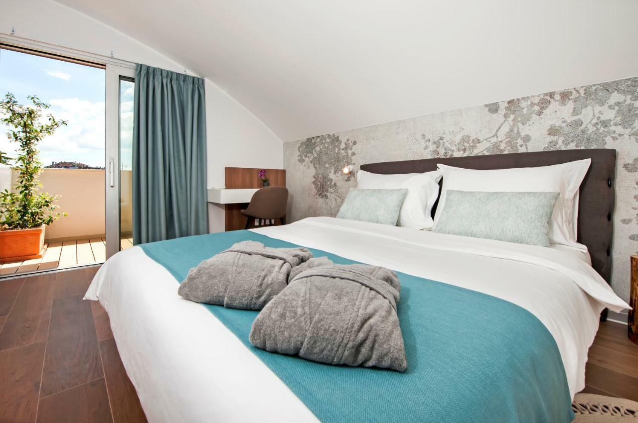 The Q Superior - A Penthouse With Jacuzzi And Sauna Rovinj Exteriör bild